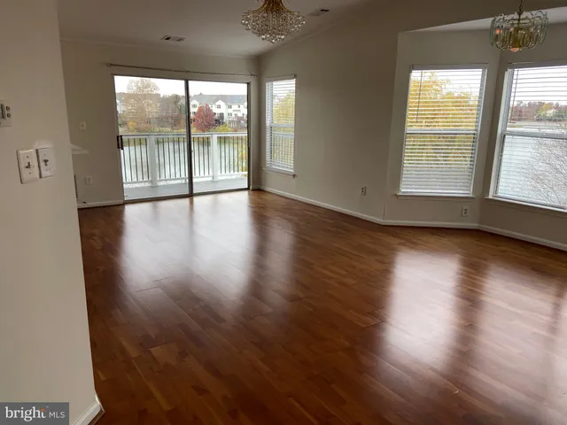 $2,600 | 20590 Cornstalk Terrace, Unit 302, Ashburn, VA 20147