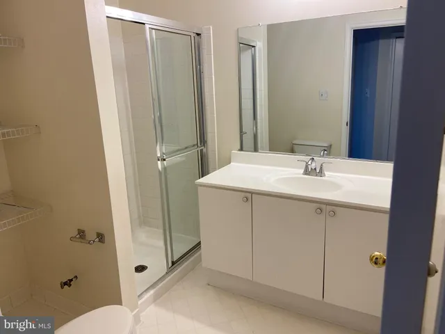 $2,600 | 20590 Cornstalk Terrace, Unit 302, Ashburn, VA 20147