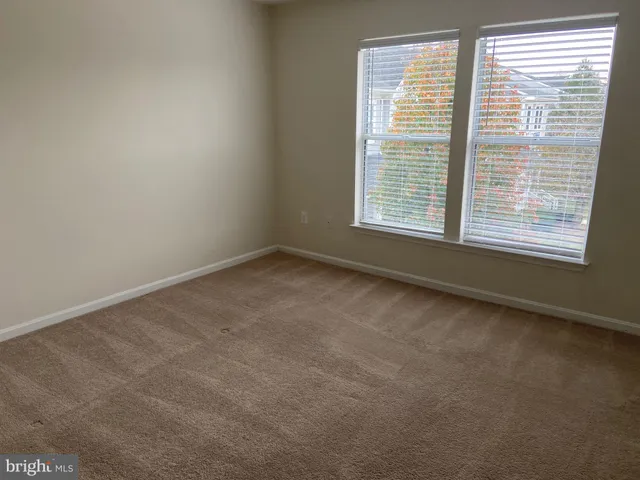 $2,600 | 20590 Cornstalk Terrace, Unit 302, Ashburn, VA 20147