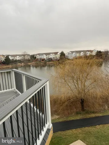 $2,600 | 20590 Cornstalk Terrace, Unit 302, Ashburn, VA 20147