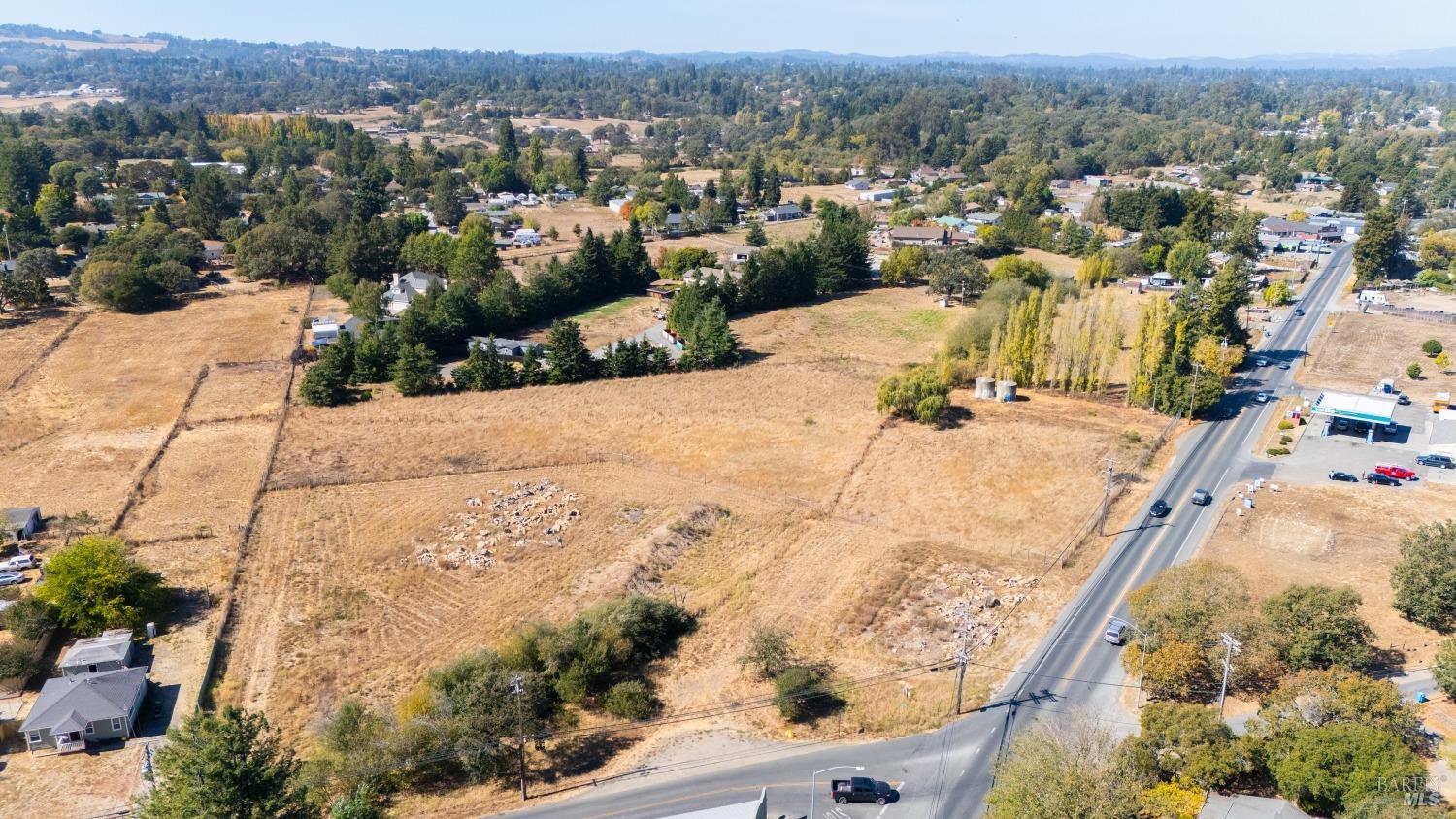 3790 Gravenstein Highway South Sebastopol, CA 95472 - Photo 7 of 8 a view of a city