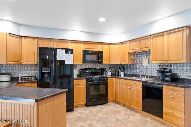 $465,000 | 471 Clay Hill Road, Fort Ann, NY 12827