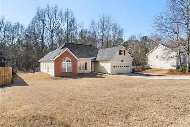 $385,000 | 1584 Snow Hill Drive, Lawrenceville, GA 30045