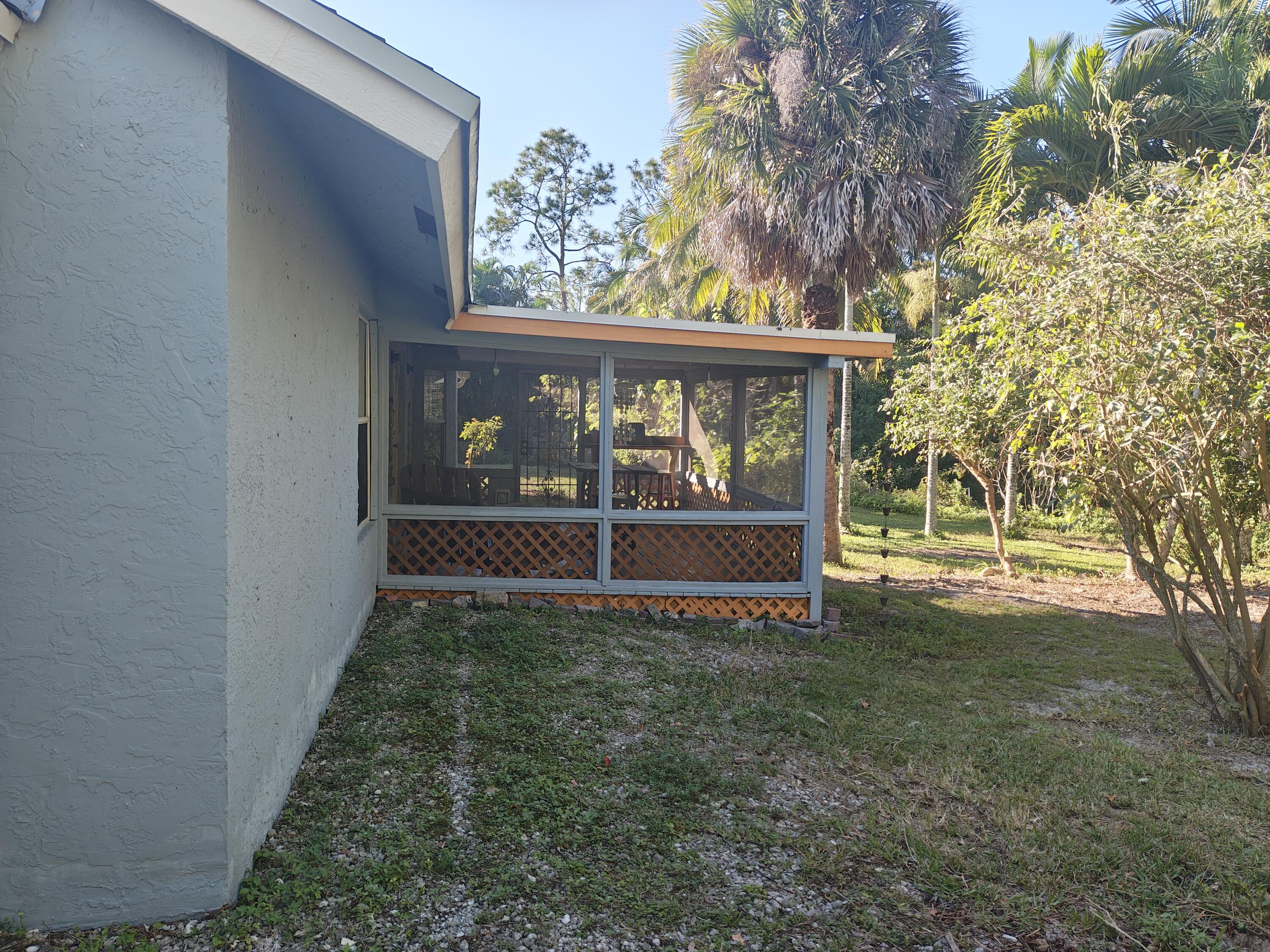 13747 42nd Road North Royal Palm Beach, FL 33411 - Photo 11 of 31 1000178683