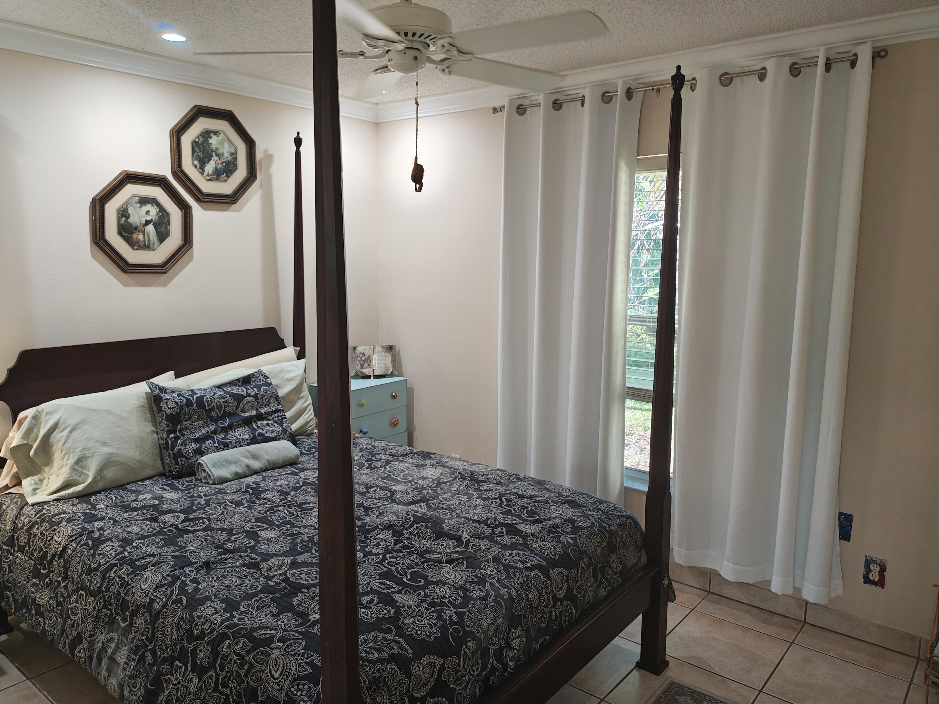 13747 42nd Road North Royal Palm Beach, FL 33411 - Photo 21 of 31 1000178696