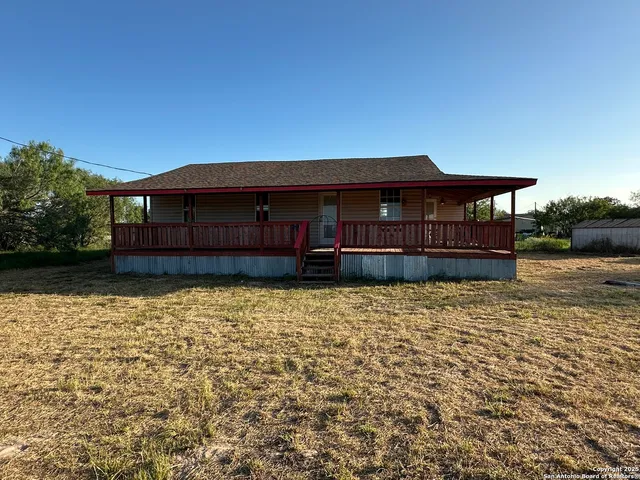 a view of a black and white wall