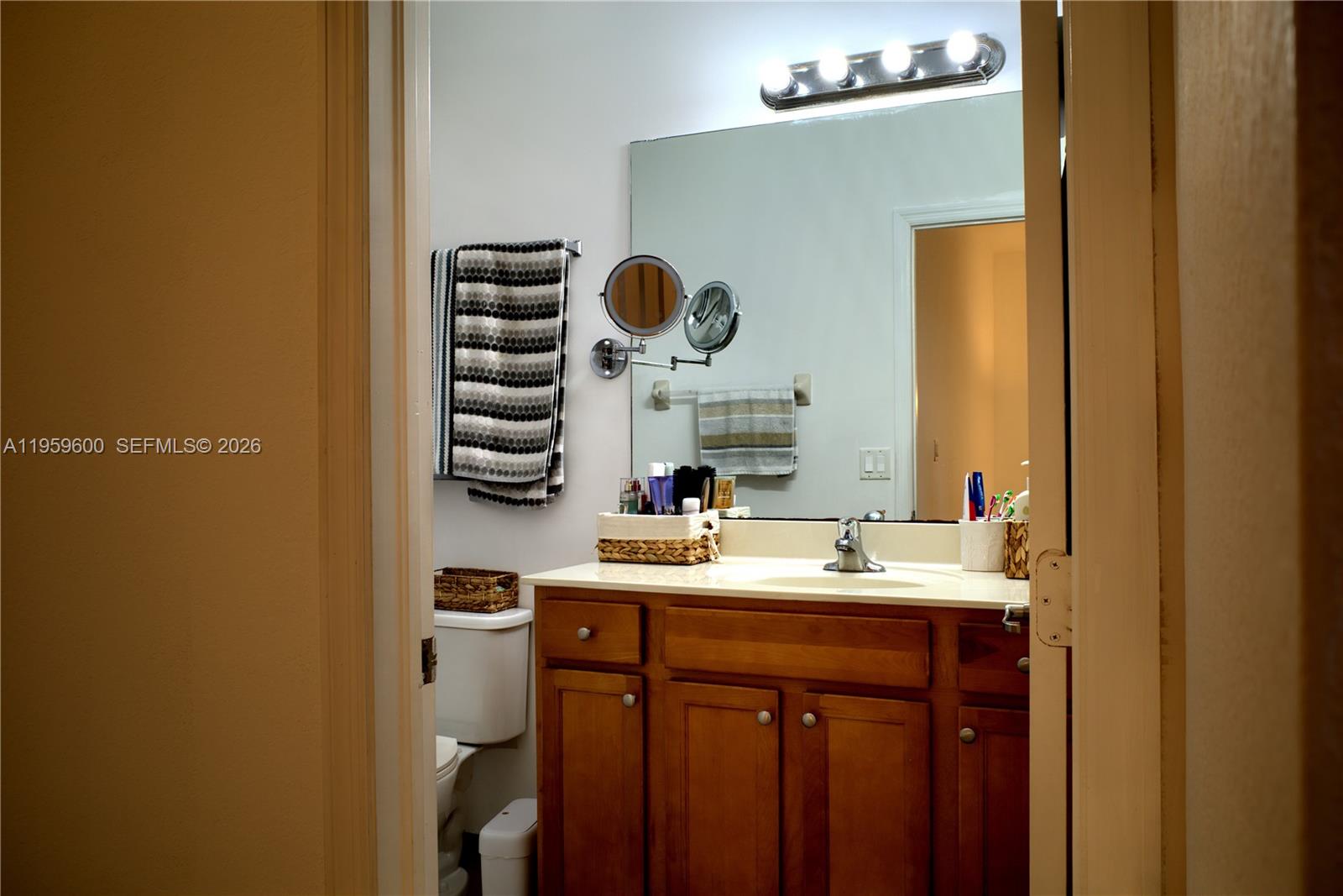 8915 West 35th Avenue Hialeah, FL 33018 - Photo 17 of 43