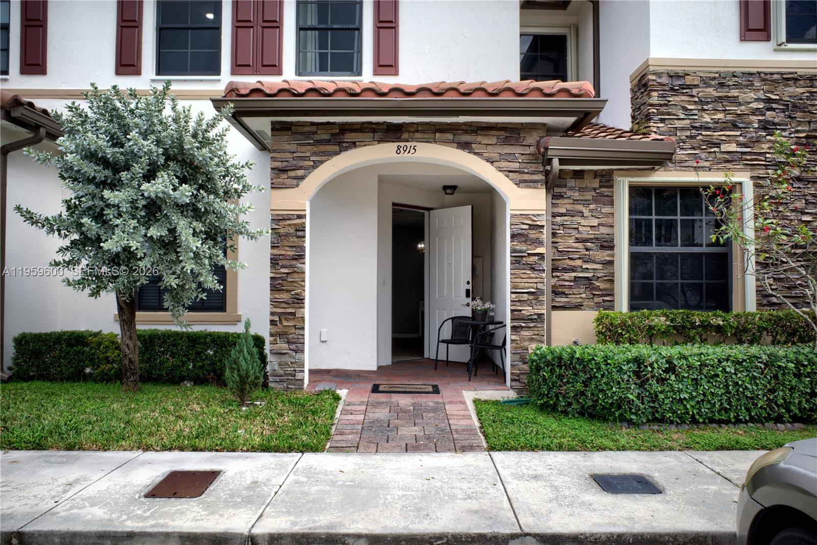 8915 West 35th Avenue Hialeah, FL 33018 - Photo 2 of 43