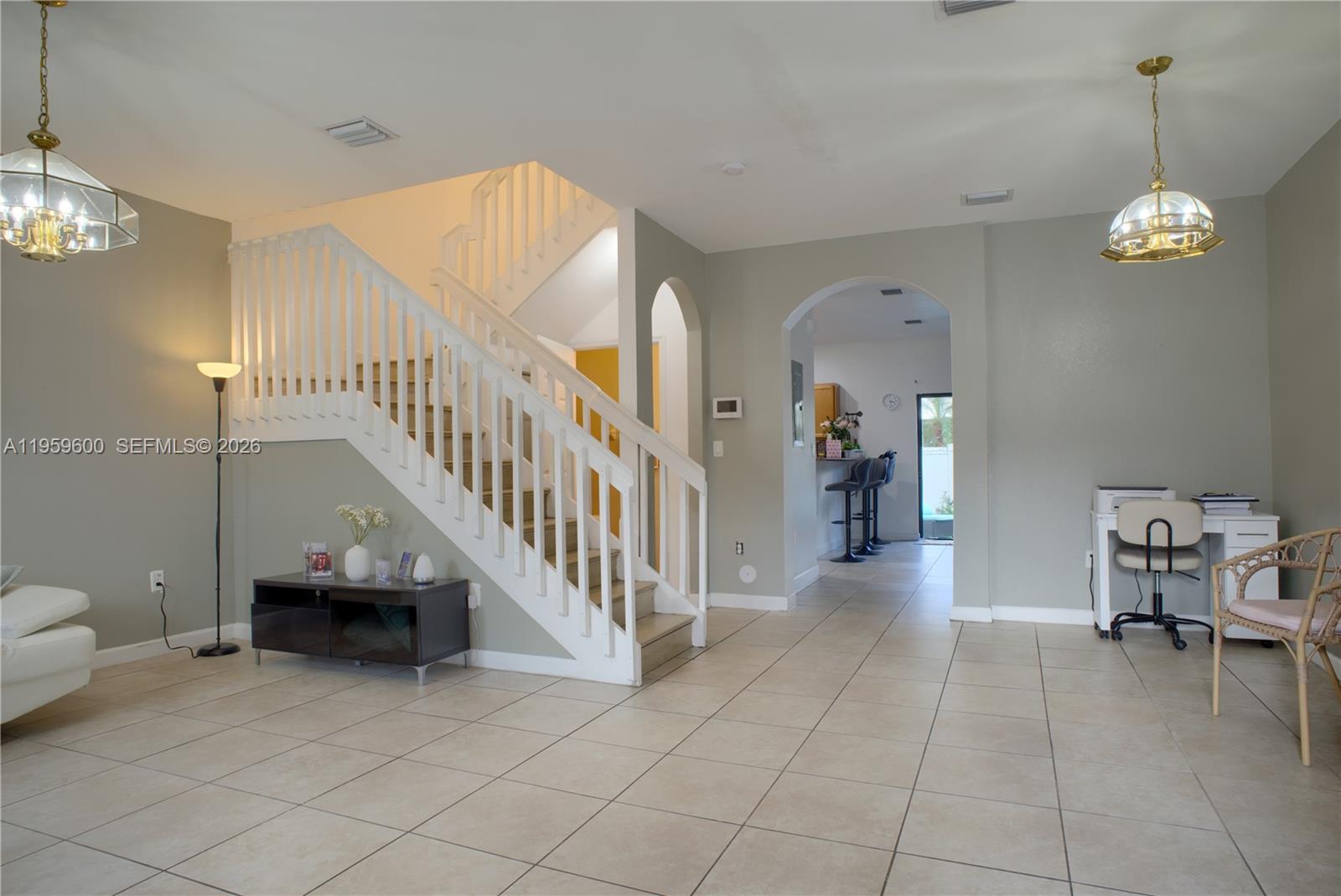 8915 West 35th Avenue Hialeah, FL 33018 - Photo 5 of 43