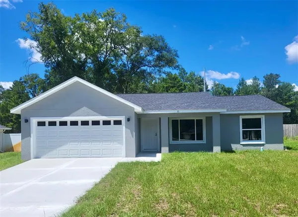 $244,900 | 285 Fisher Way, Ocklawaha, FL 32179
