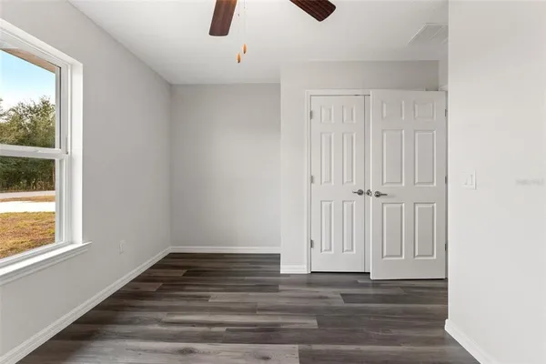 $244,900 | 285 Fisher Way, Ocklawaha, FL 32179