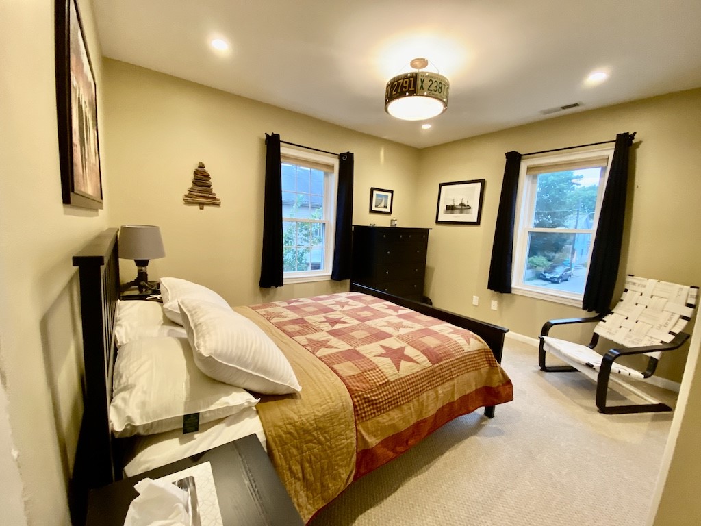 61 Callender Avenue, Unit 2 Newport, RI 02840 - Photo 18 of 25