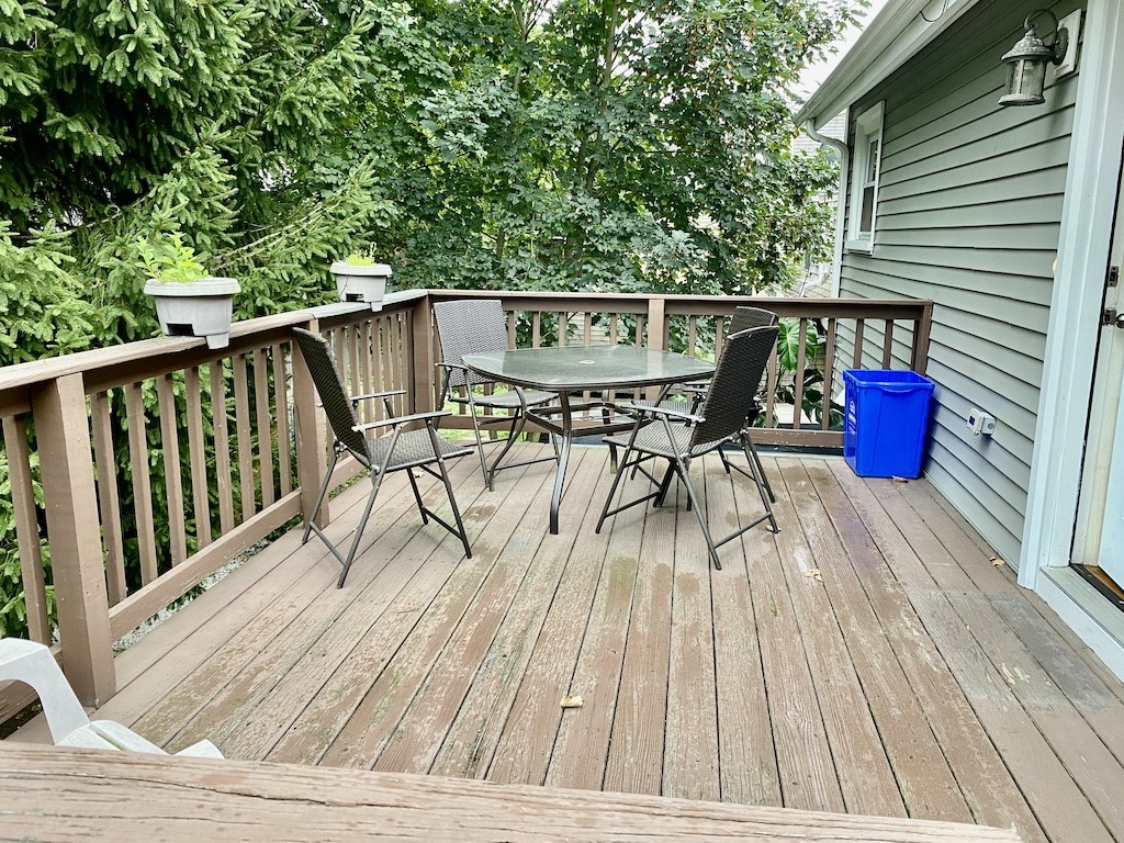 61 Callender Avenue, Unit 2 Newport, RI 02840 - Photo 23 of 25