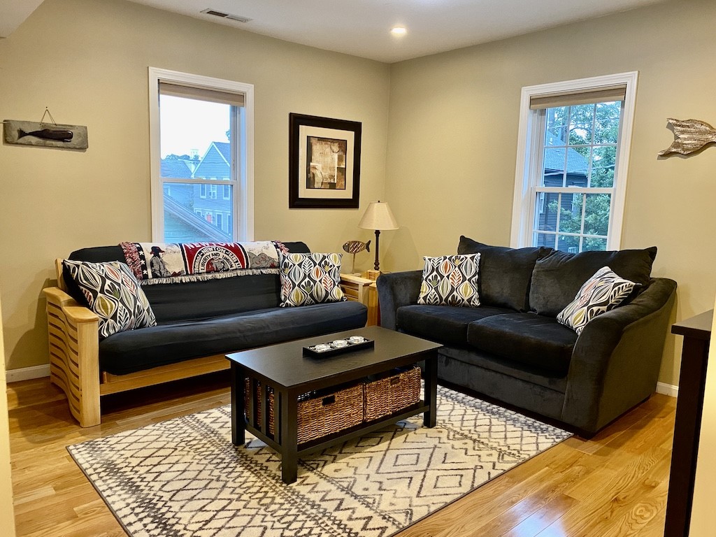 61 Callender Avenue, Unit 2 Newport, RI 02840 - Photo 7 of 25