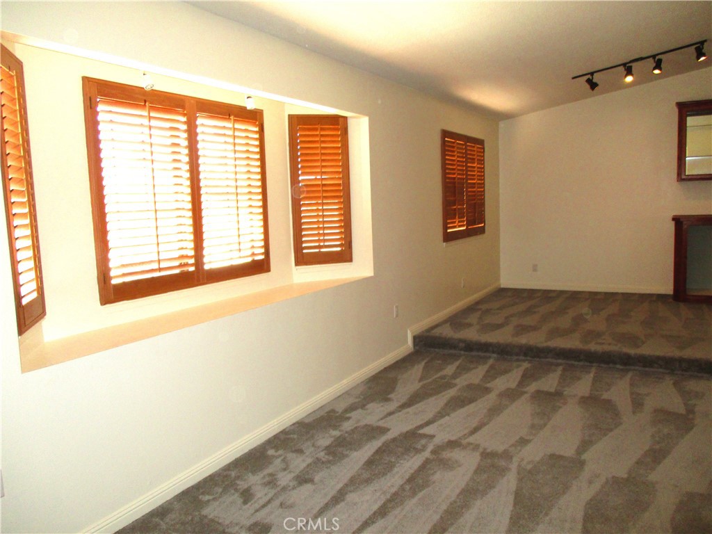 15412 Myalon Road Apple Valley, CA 92307 - Photo 10 of 56