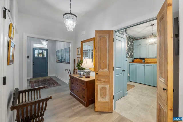 a very nice looking room with many windows