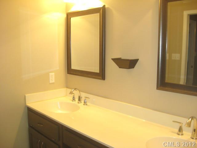 6108 Palomino Ridge Matthews, NC 28104 - Photo 9 of 13 Gallery Image 9