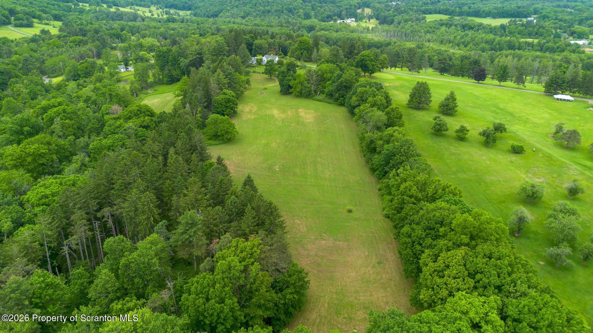 39 Golf Course Road Dallas, PA 18612 - Photo 87 of 111 DJI_0023-3