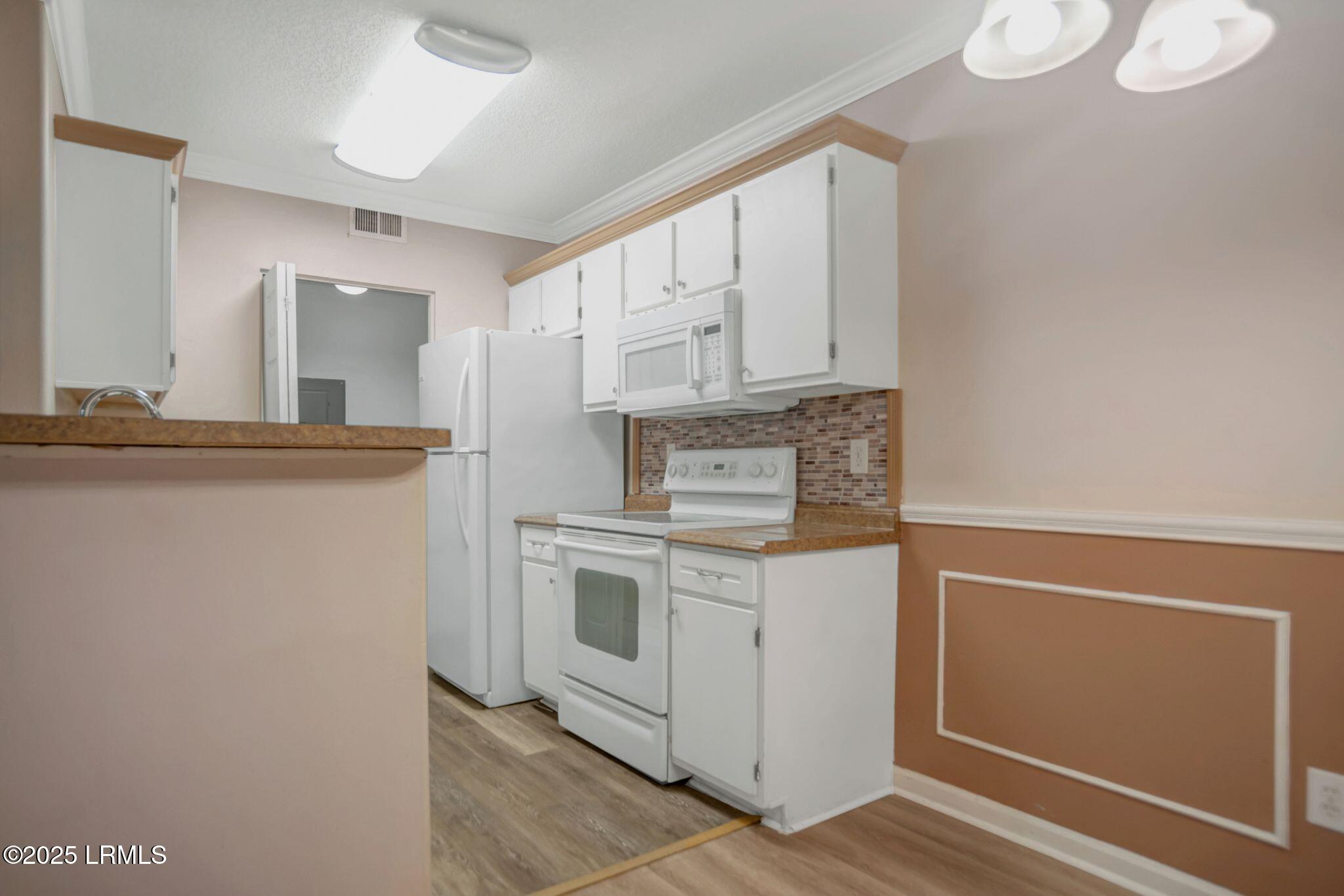 897 Fording Island Road, Unit 911 Bluffton, SC 29910 - Photo 11 of 35 lp2509201-1010