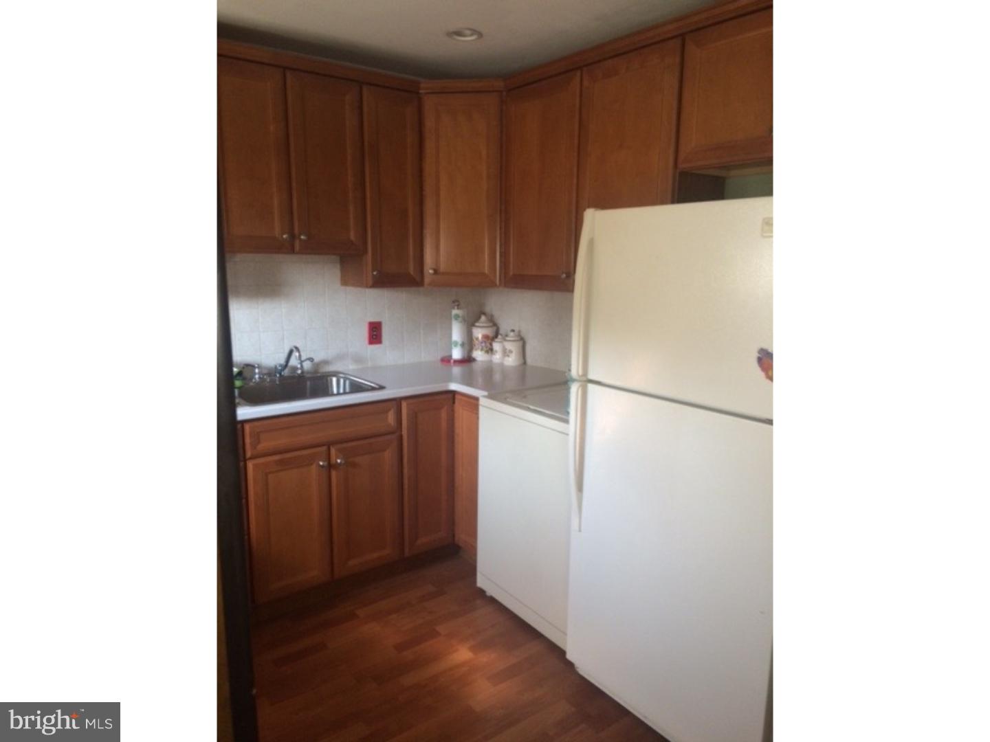 95 Cleft Rock Road Levittown, PA 19057 - Photo 5 of 18