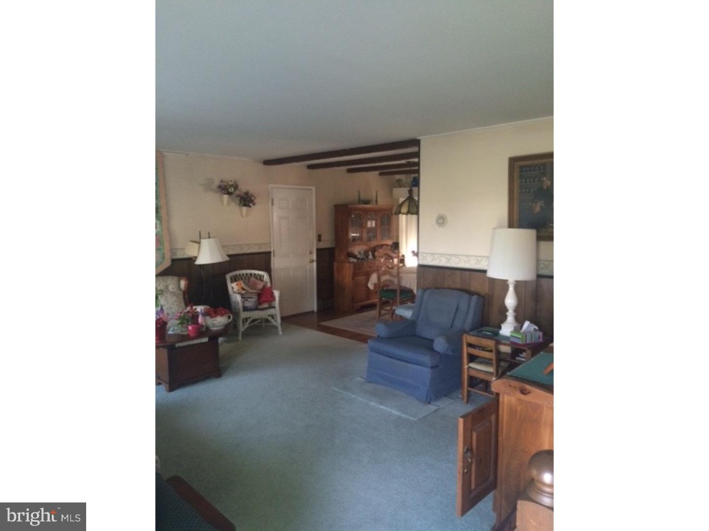 95 Cleft Rock Road Levittown, PA 19057 - Photo 8 of 18