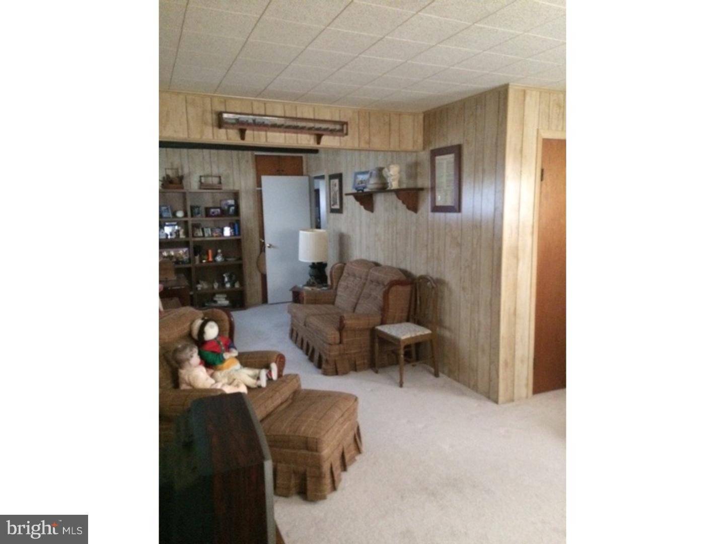 95 Cleft Rock Road Levittown, PA 19057 - Photo 10 of 18
