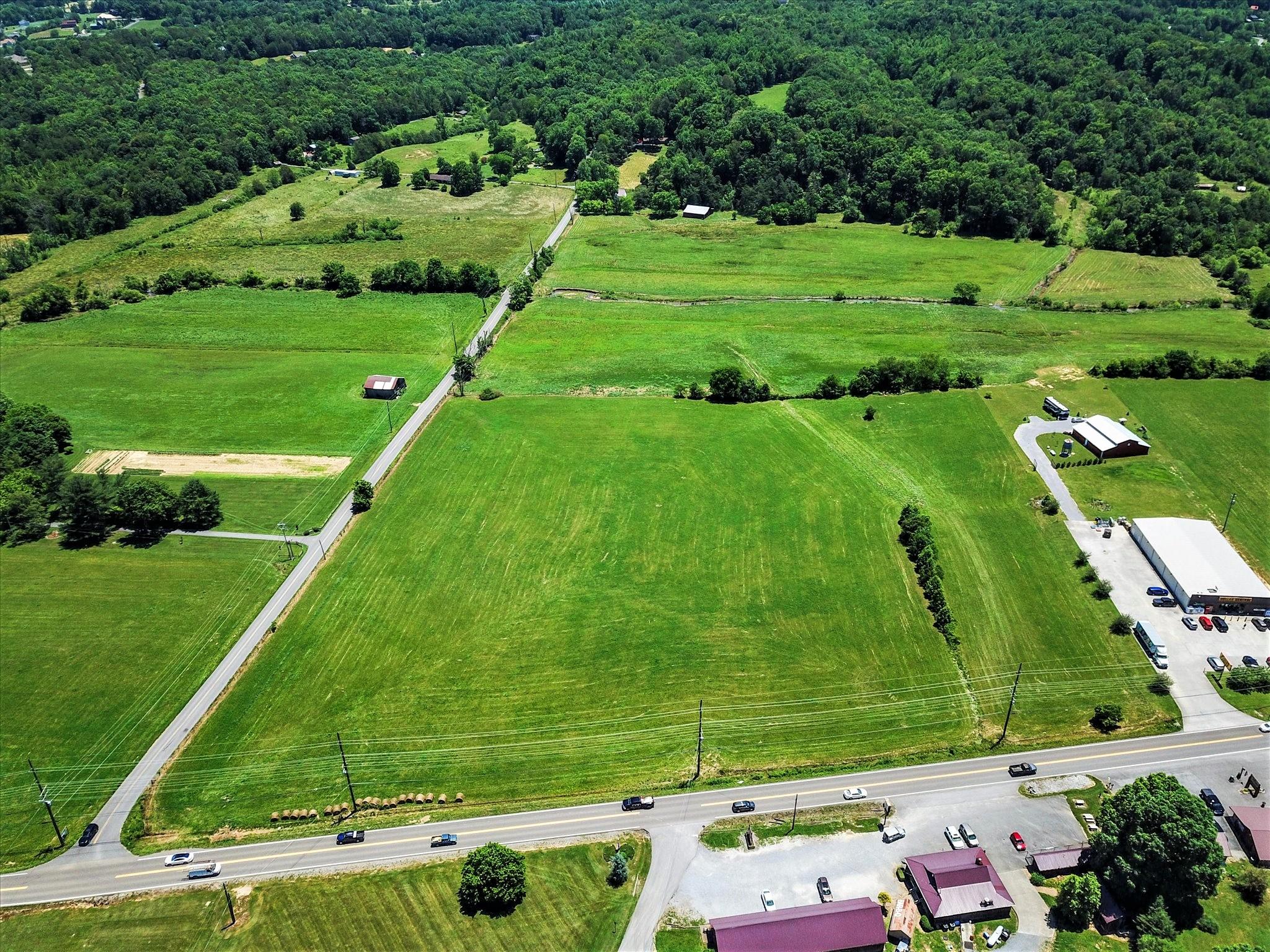 14 Rd Sevierville Tn 37862 Sevierville, TN 37862 - Photo 4 of 6 front aerial