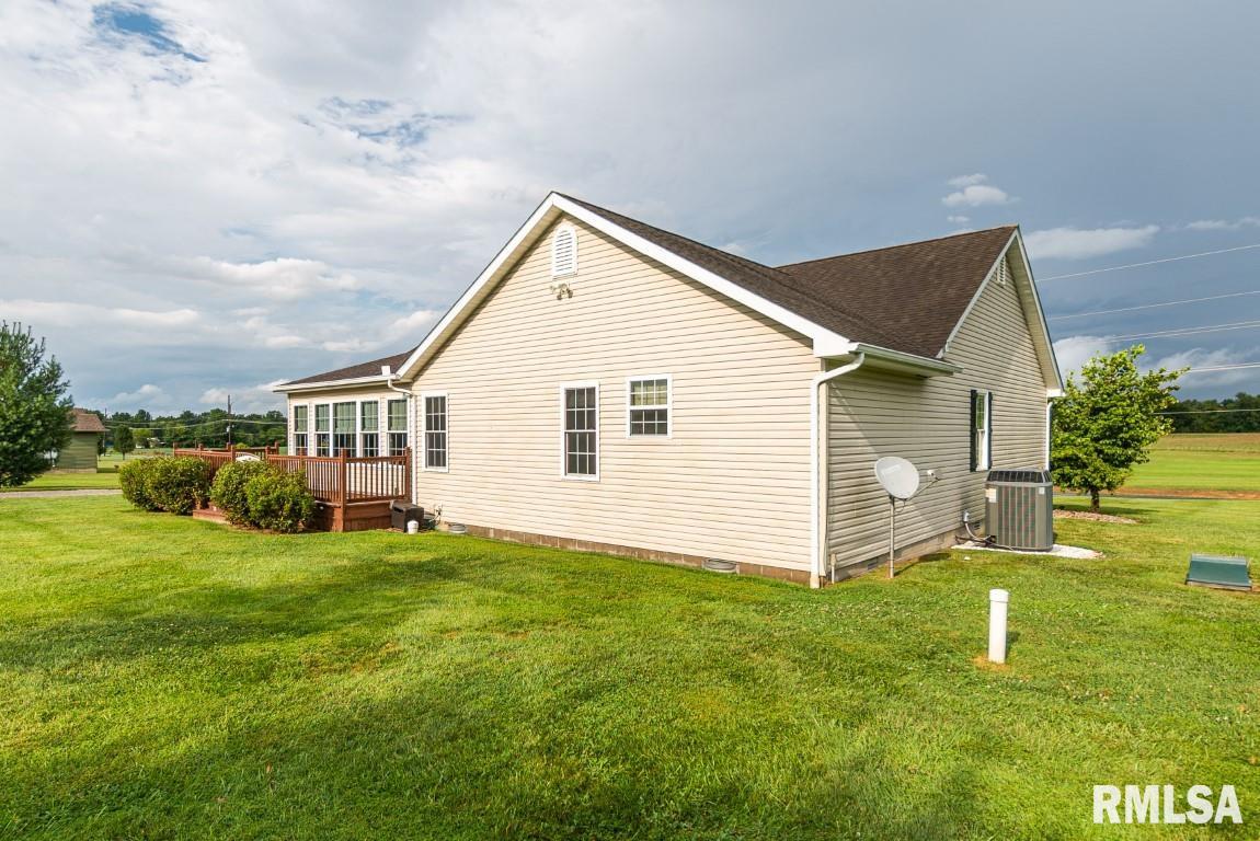 13653 Allen Road Carterville, IL 62918 - Photo 11 of 35 Gallery Image 11
