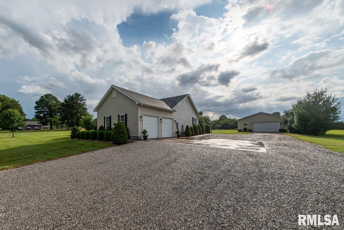 13653 Allen Road Carterville, IL 62918 - Photo 3 of 35 Gallery Image 3