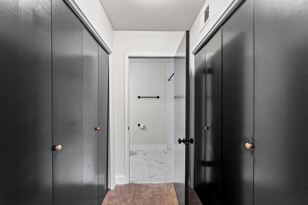 909 Reinli Street, Unit 101 Austin, TX 78751 - Photo 18 of 34 a view of elevator