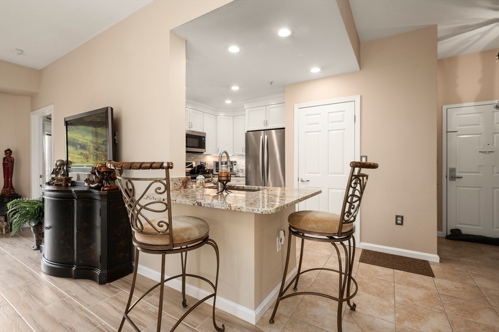 38 Village Road, Unit 515 Middleton, MA 01949 - Photo 7 of 35