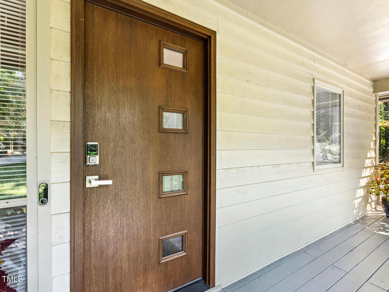 3900 Maplefield Drive Raleigh, NC 27613 - Photo 8 of 58 a view of door