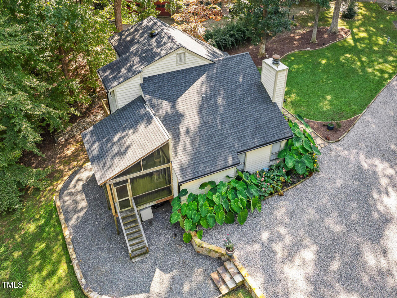 3900 Maplefield Drive Raleigh, NC 27613 - Photo 7 of 58 a view of a backyard