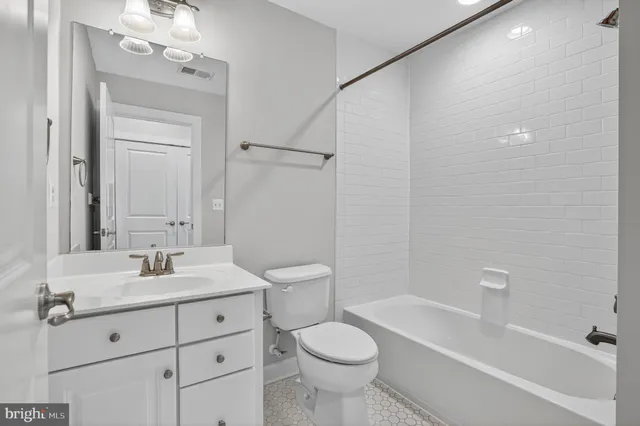 $3,400 | 44692 Collingdale Terrace, Ashburn, VA 20147