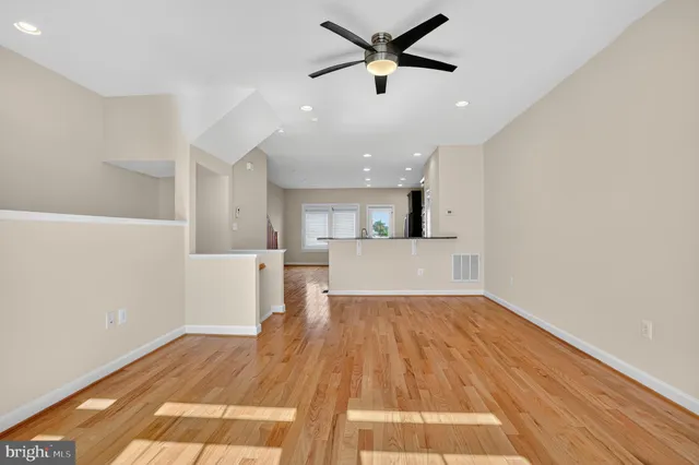 $3,400 | 44692 Collingdale Terrace, Ashburn, VA 20147