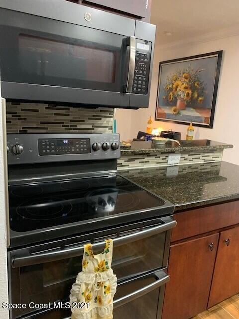 2450 Allan Adale Road Melbourne, FL 32935 - Photo 14 of 29 kit. micro. range