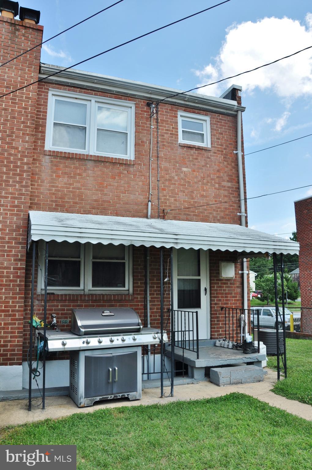 231 Stemmers Run Road Baltimore, MD 21221 - Photo 21 of 30 Exterior (Rear)