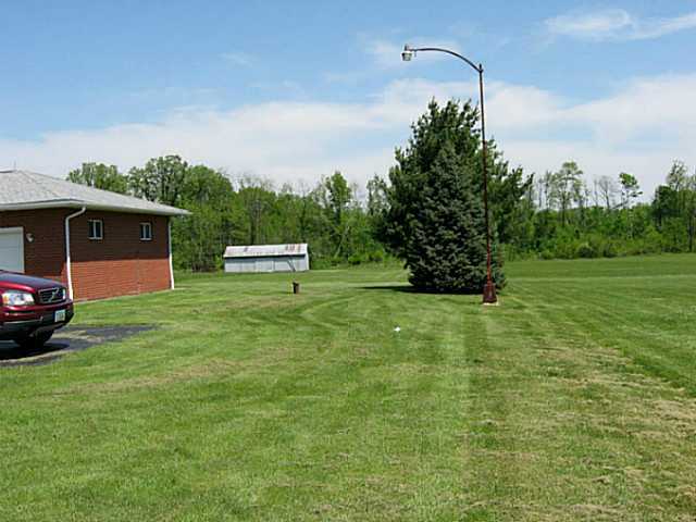4417 Columbia Road Southwest Pataskala, OH 43062 - Photo 3 of 22 Gallery Image 3