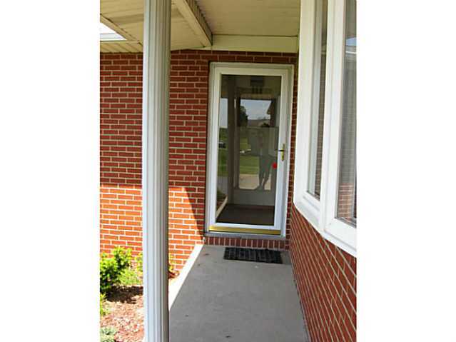 4417 Columbia Road Southwest Pataskala, OH 43062 - Photo 6 of 22 Gallery Image 6