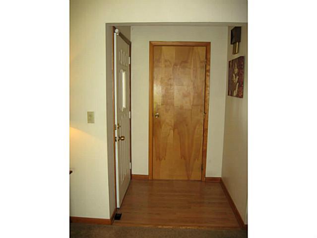 4417 Columbia Road Southwest Pataskala, OH 43062 - Photo 7 of 22 Gallery Image 7