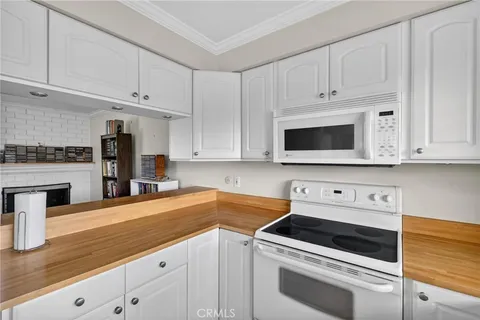 $569,000 | 22679 Nadine Circle, Unit B, Torrance, CA 90505