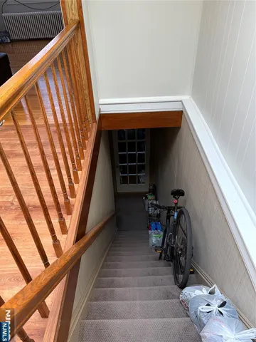 $2,550 | 337 Broad Avenue, Unit 2, Leonia, NJ 07605