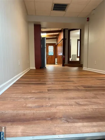 $2,550 | 337 Broad Avenue, Unit 2, Leonia, NJ 07605