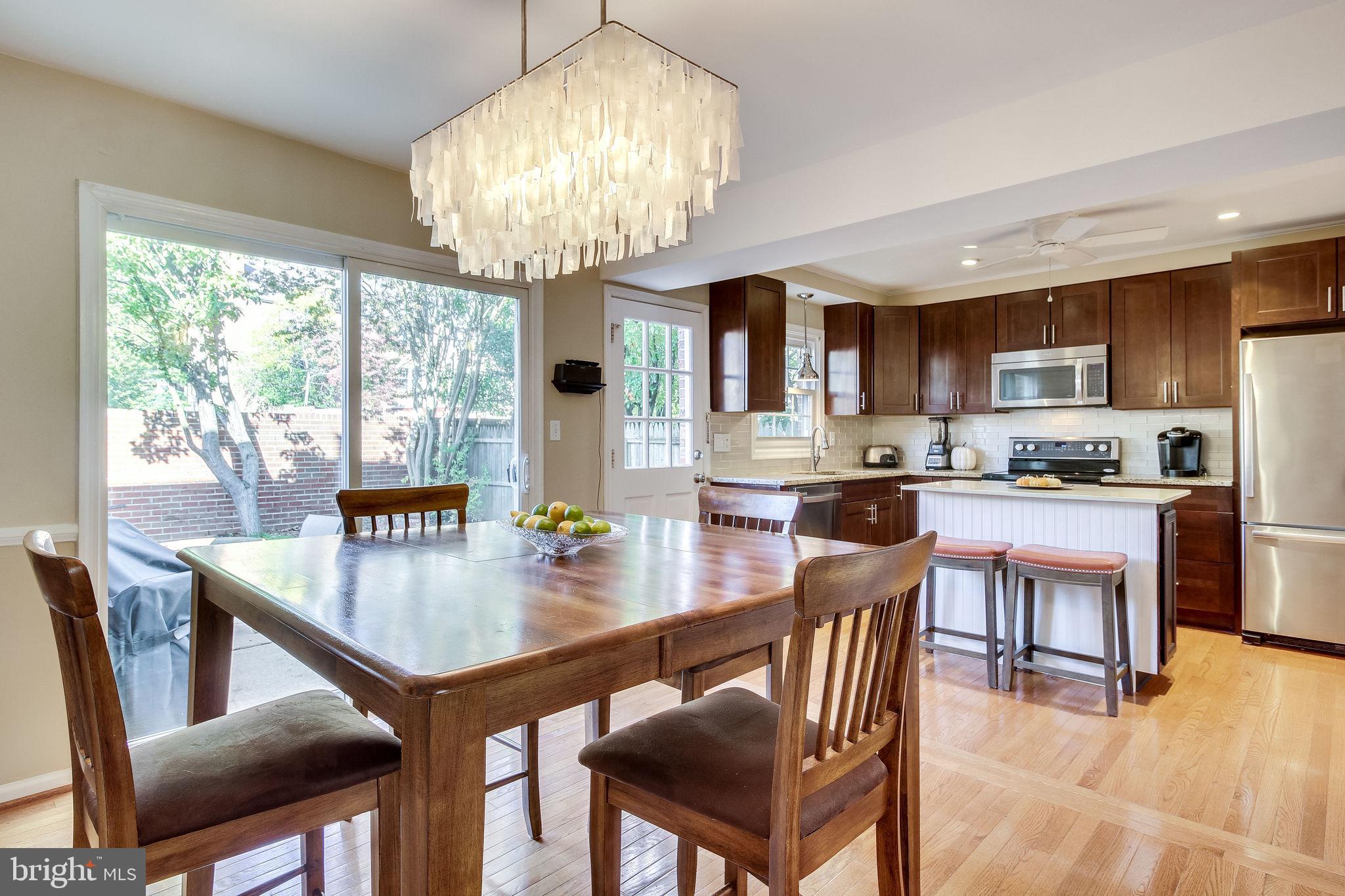 8344 Wickham Road Springfield, VA 22152 - Photo 13 of 72 Dining room with sliding doors to the patio