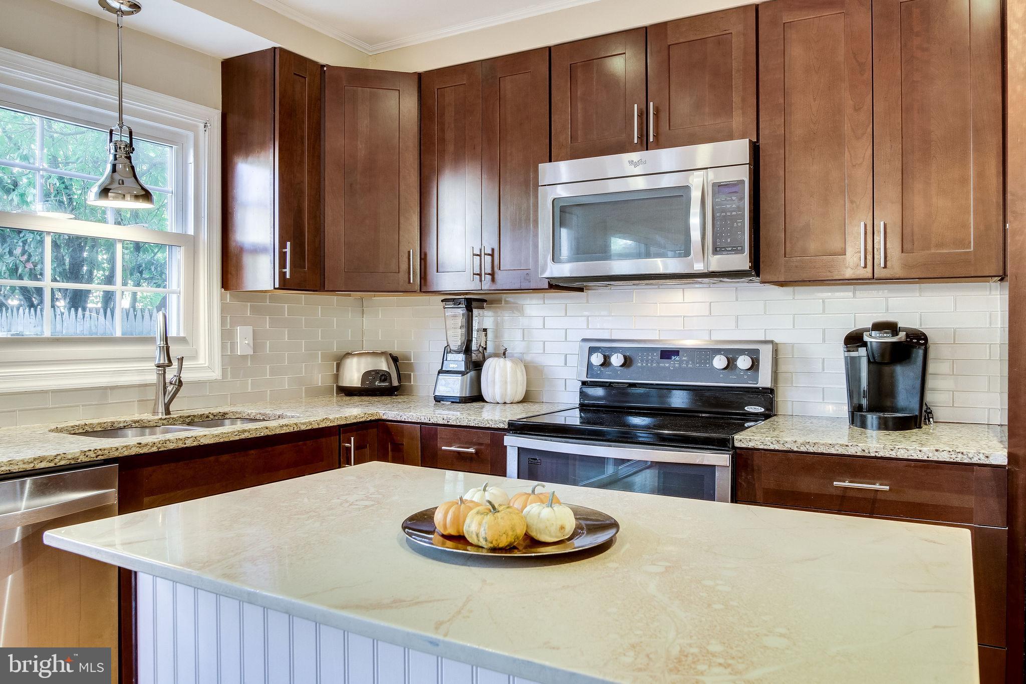 8344 Wickham Road Springfield, VA 22152 - Photo 18 of 72 Gallery Image 18