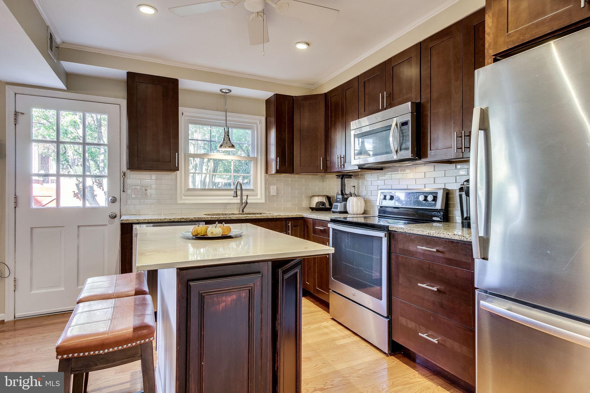 8344 Wickham Road Springfield, VA 22152 - Photo 19 of 72 Gallery Image 19