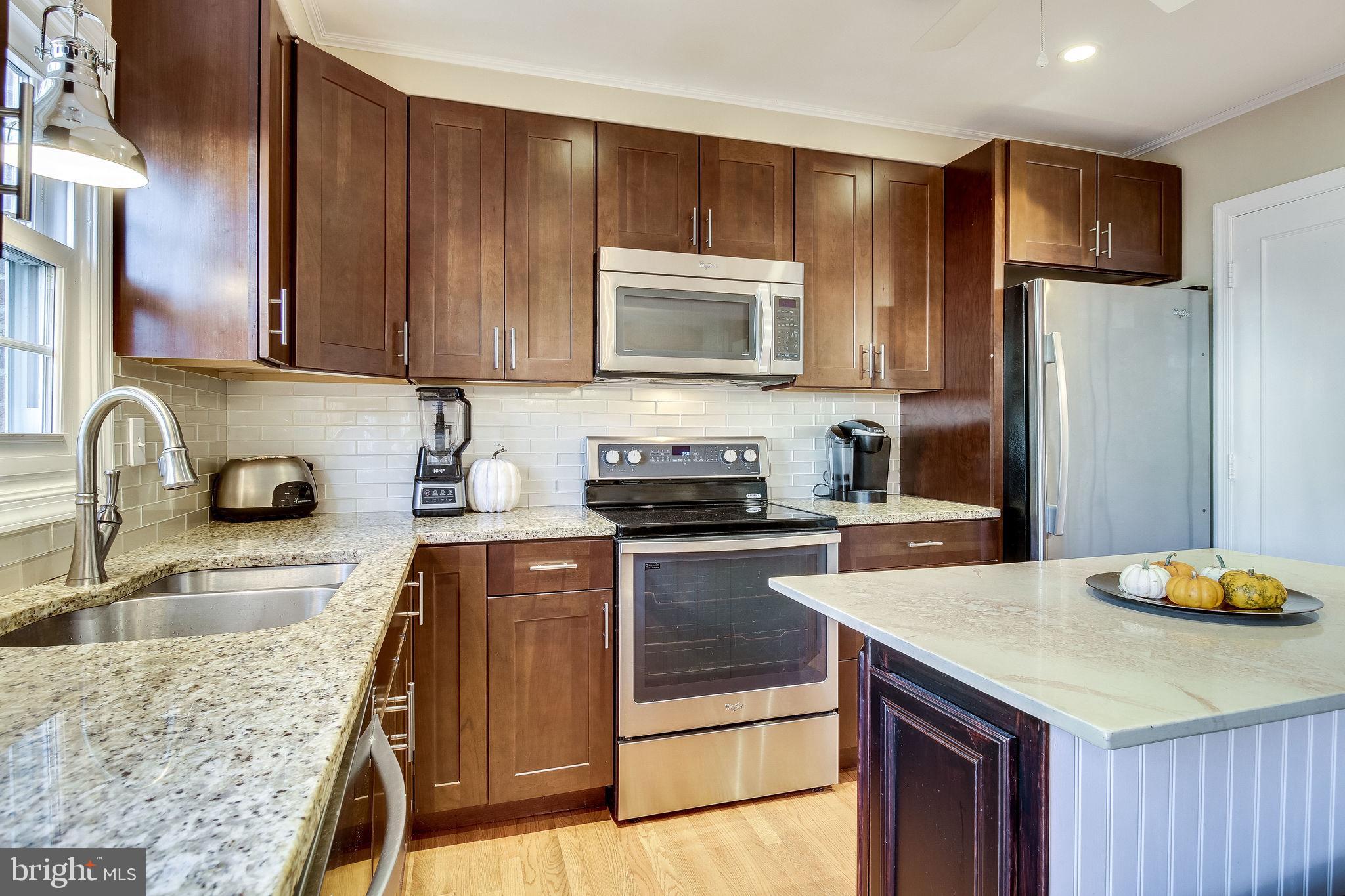 8344 Wickham Road Springfield, VA 22152 - Photo 21 of 72 Gallery Image 21