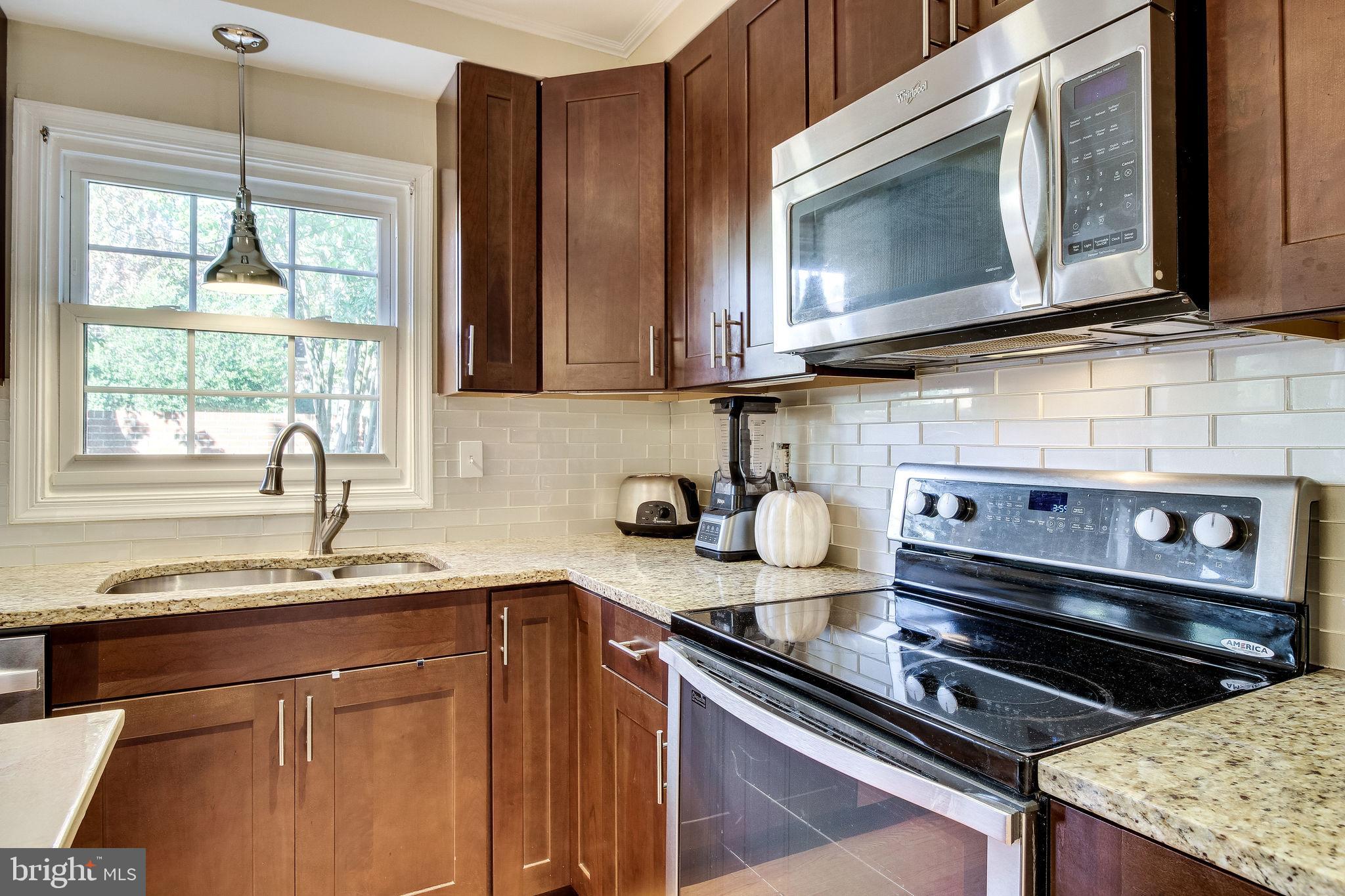 8344 Wickham Road Springfield, VA 22152 - Photo 23 of 72 Gallery Image 23