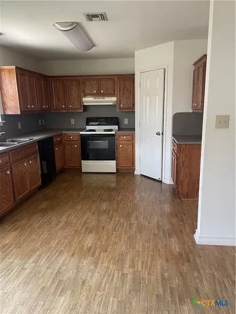$1,745 | 111 Jocelyn Circle, Victoria, TX 77901