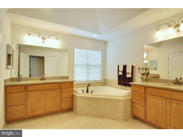 1 Maple Glenn Road Mount Laurel, NJ 08054 - Photo 19 of 25 Bathroom